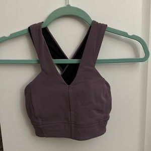 Lululemon sports bra